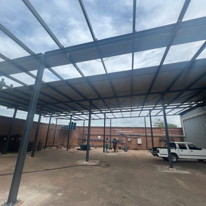 Structural Steel roof extension - Malelane Spar
